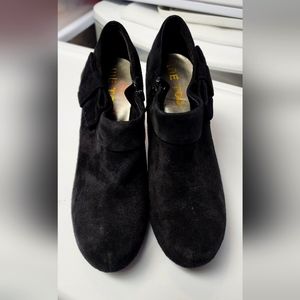 Mee Too Shoe Boots 7.5M black suede